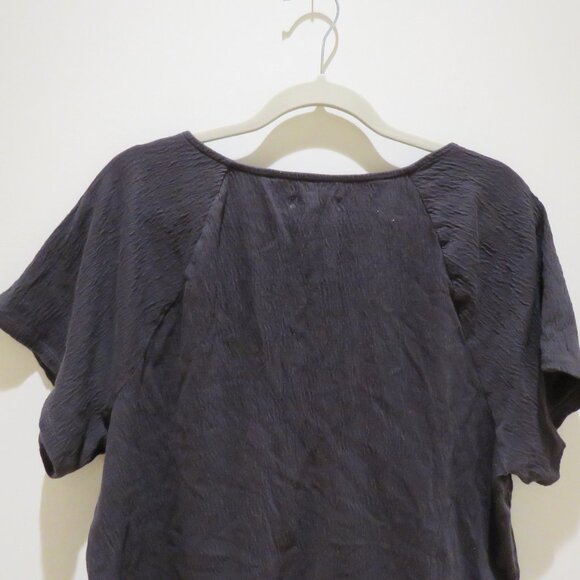 MADEWELL Knit Lightspun Ruched-Front Crop Top in Black Coal Casual Minimalist - Picture 9 of 10